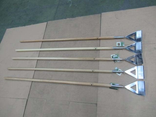 Carbon steel medium long wooden handle daisy weeder